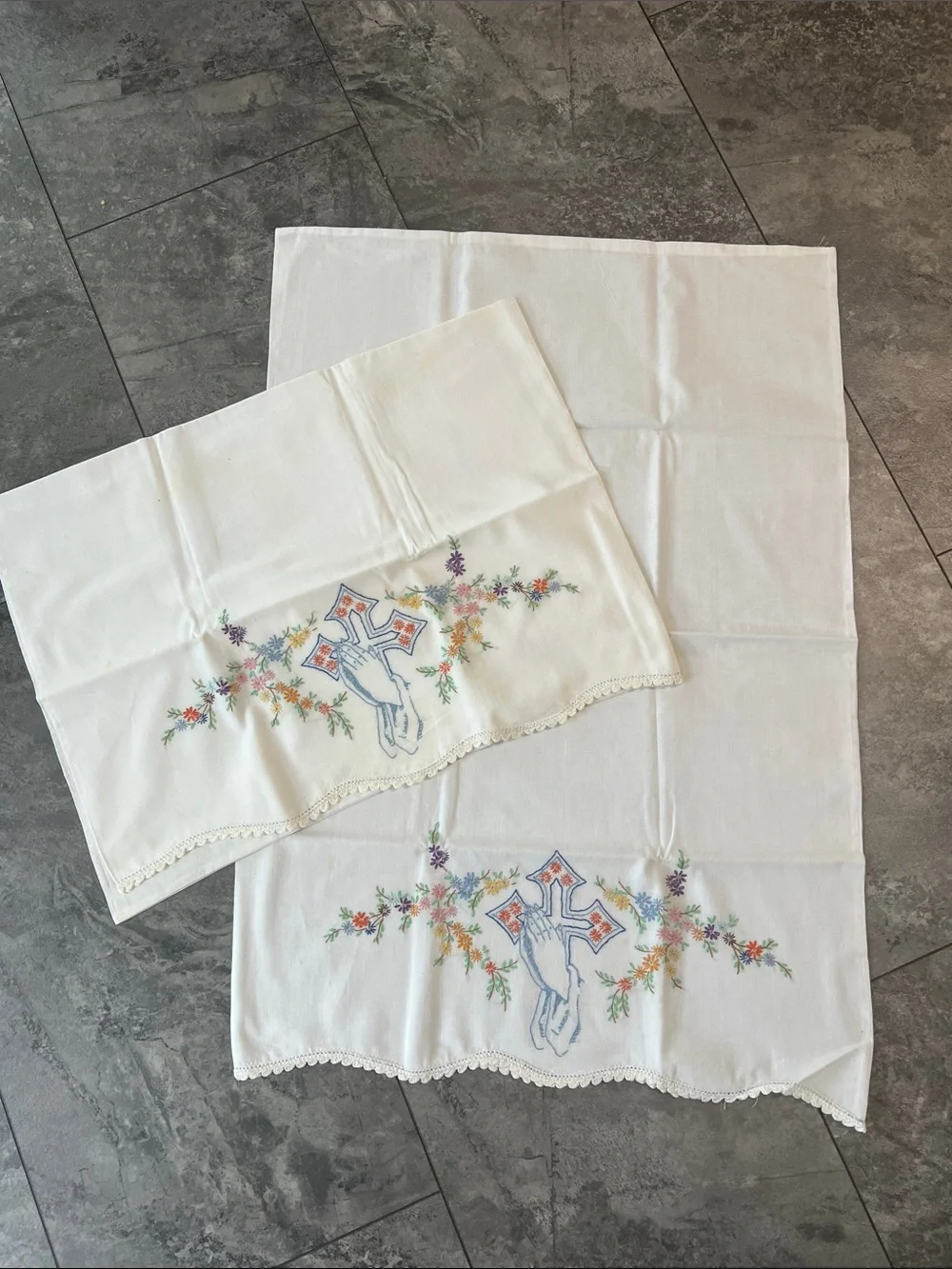 Embroidered praying hands Cross Pillowcase Set White with Pastel Floral Accents